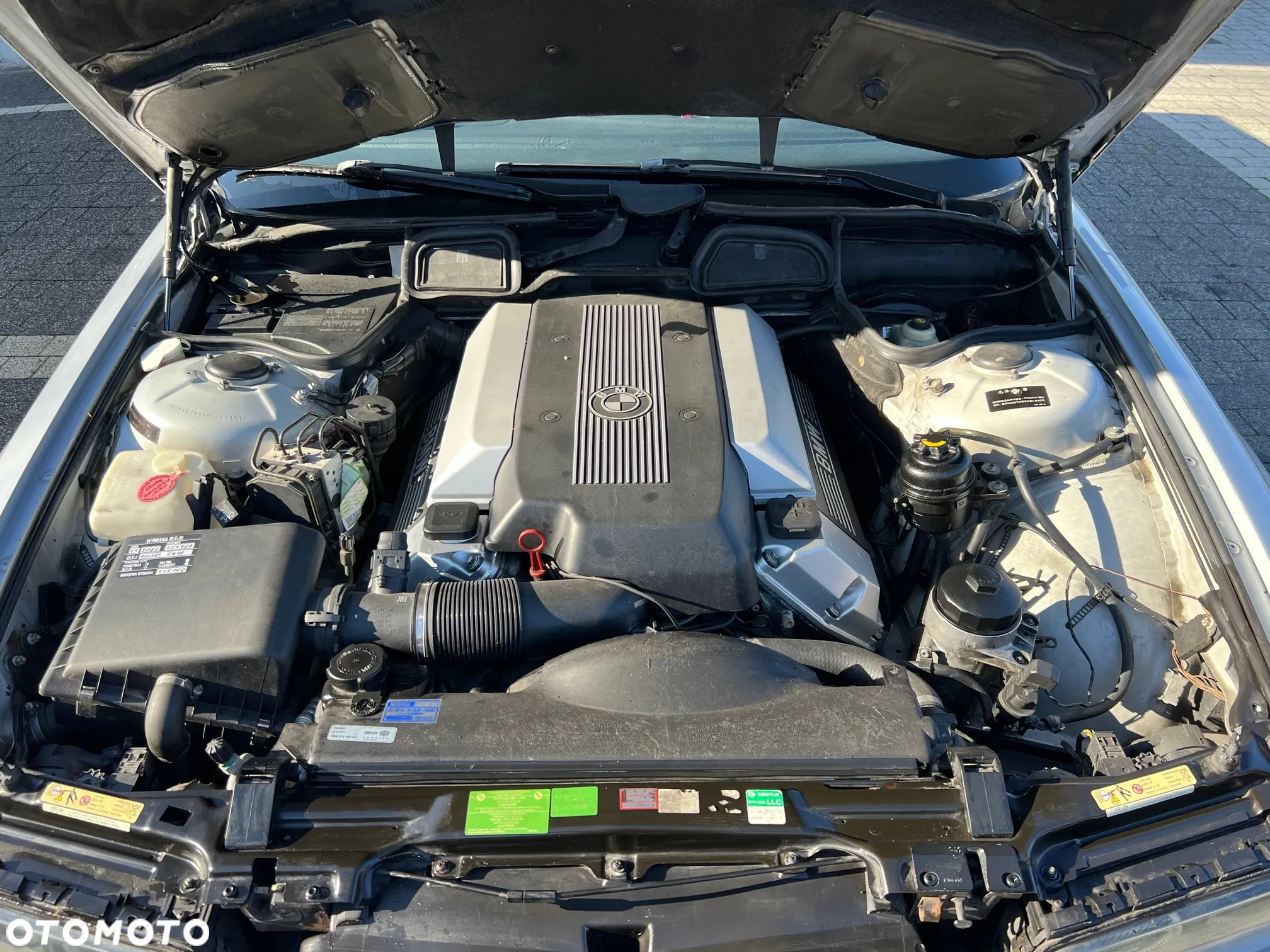 BMW Seria 7 735i L - 31