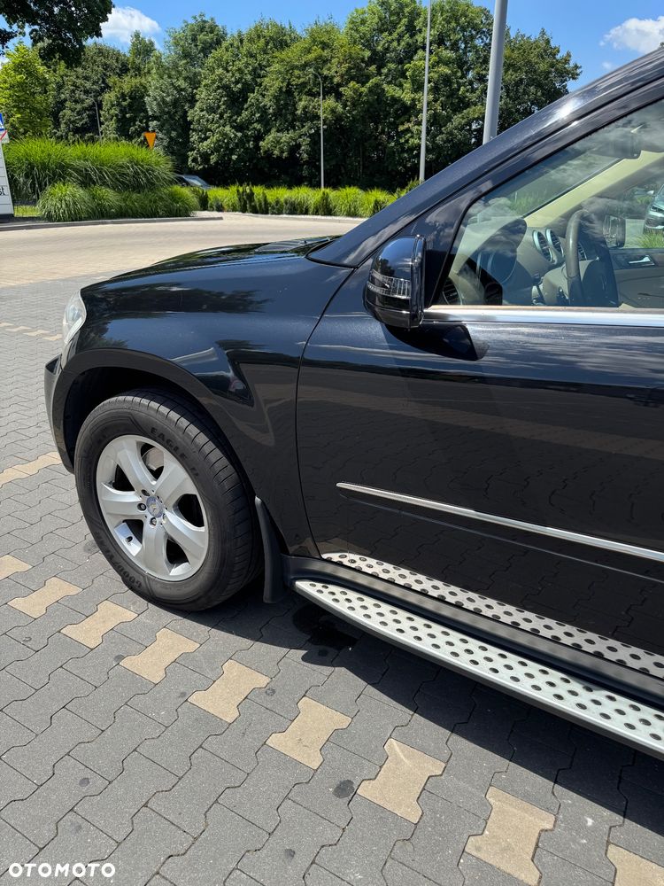 Mercedes-Benz GL 500 4Matic 7G-TRONIC - 9