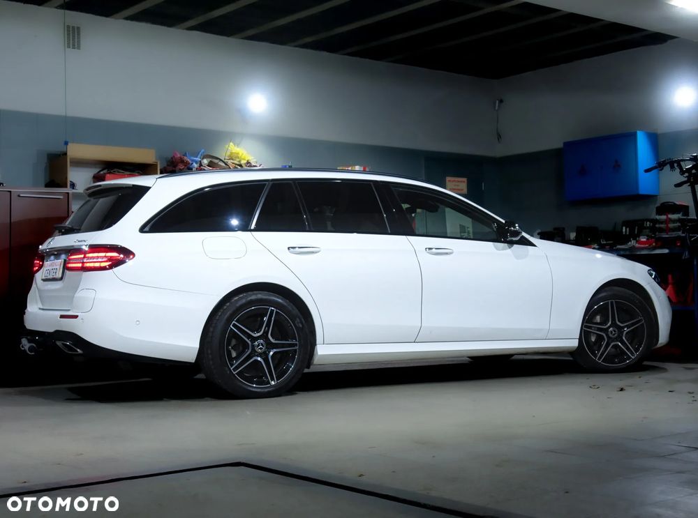 Mercedes-Benz Klasa E 300 de 4Matic 9G-TRONIC AMG Line - 6