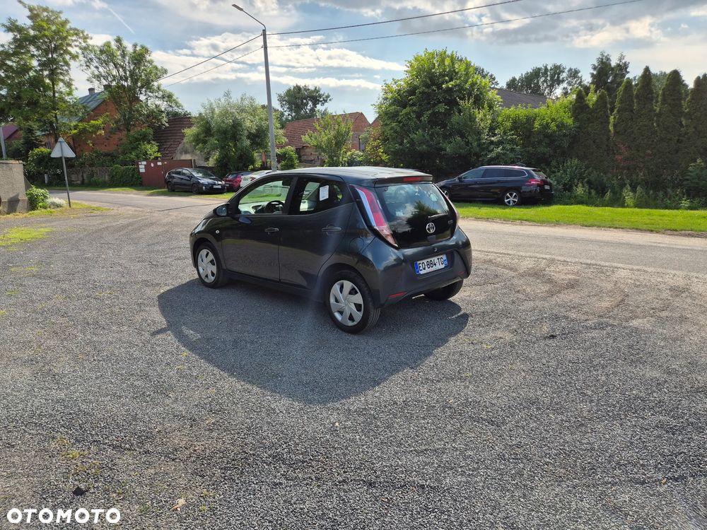 Toyota Aygo x-cite - 18