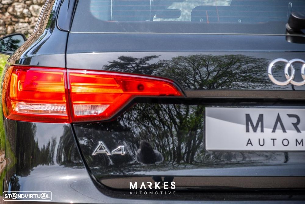 Audi A4 Avant 35 TDI Design S tronic - 12