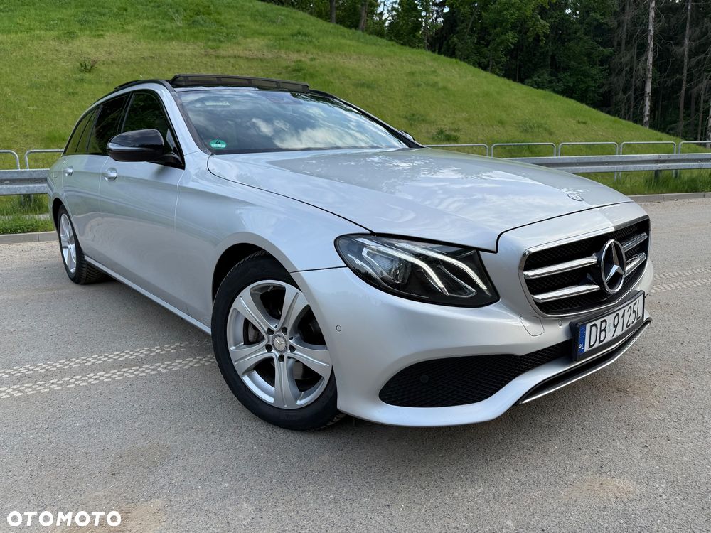 Mercedes-Benz Klasa E 220 d 9G-TRONIC - 2