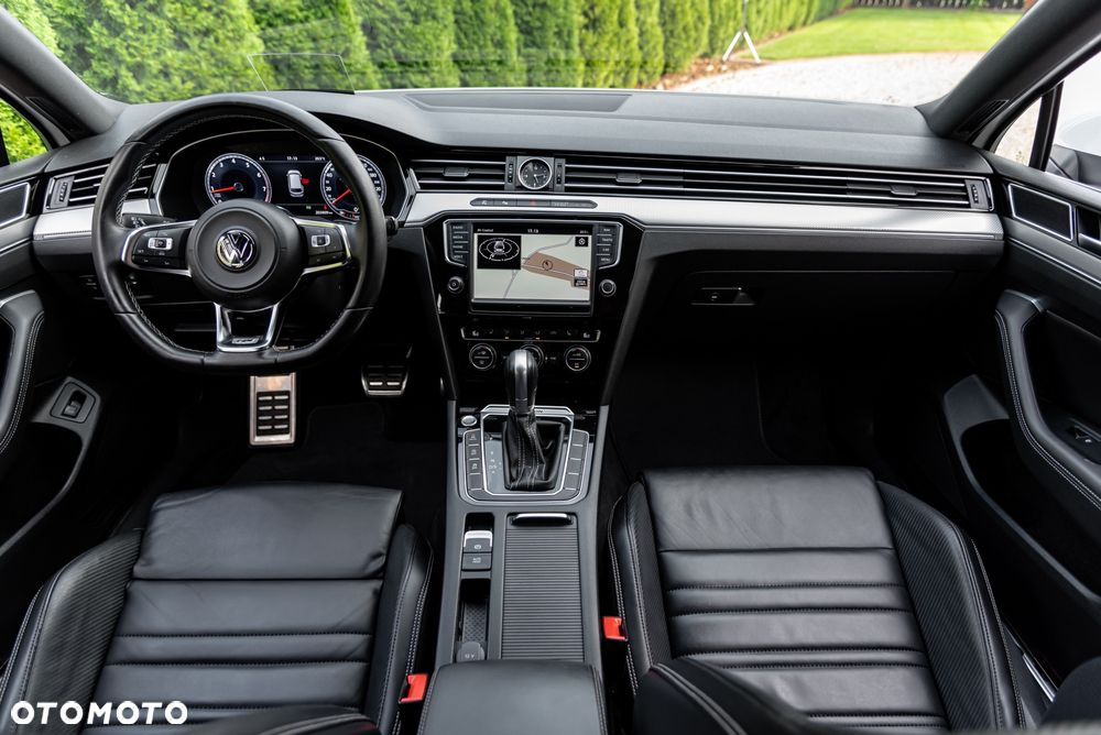 Volkswagen Passat Variant 2.0 TSI (BlueMotion Technology) 4Motion DSG Highline - 30