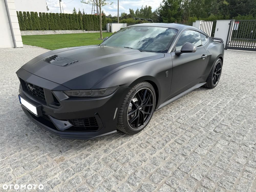 Ford Mustang - 2