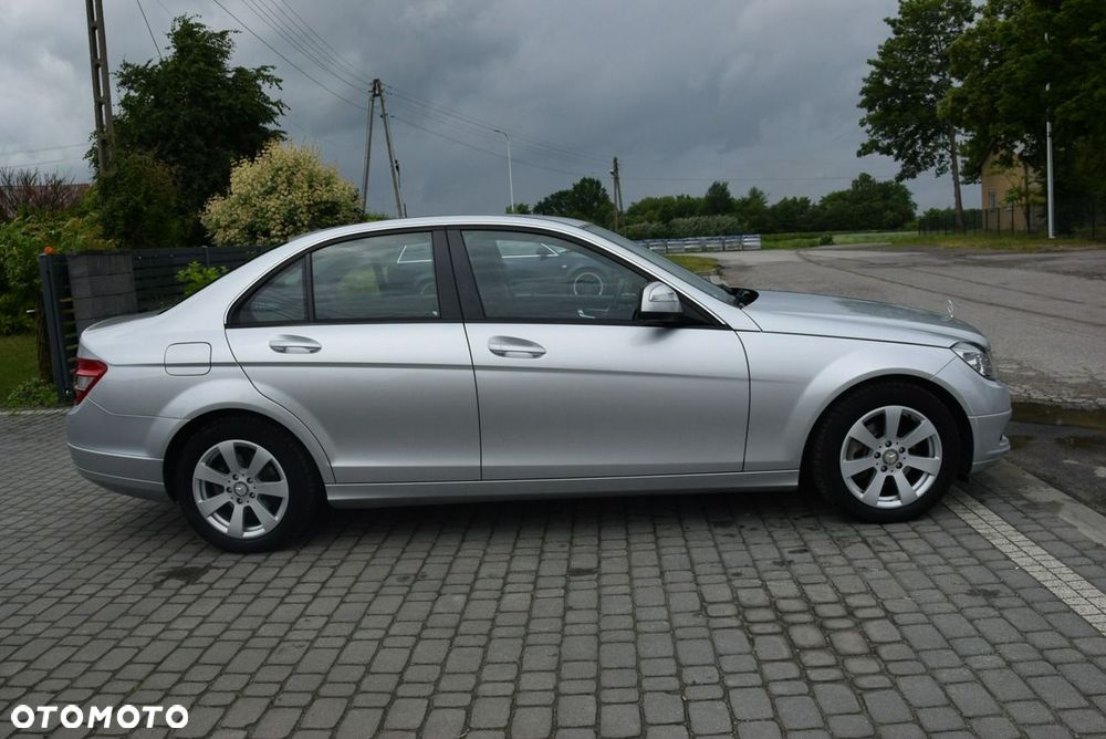 Mercedes-Benz Klasa C 180 Kompressor Automatik Classic - 11