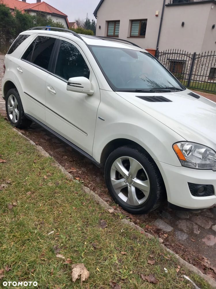 Mercedes-Benz ML 350 BlueTEC 4-Matic - 8