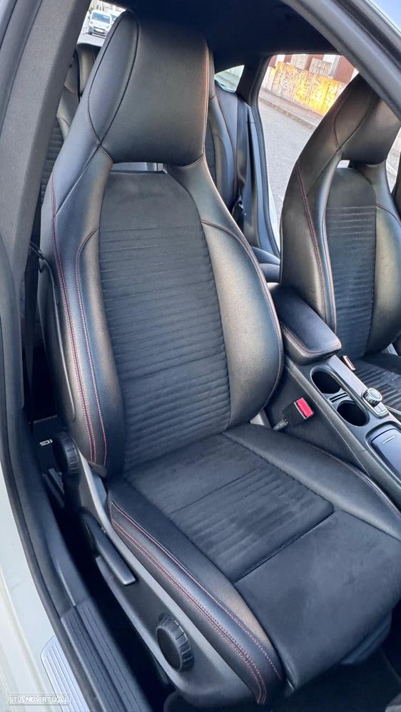 Mercedes-Benz CLA 200 d 7G-DCT AMG Line - 24