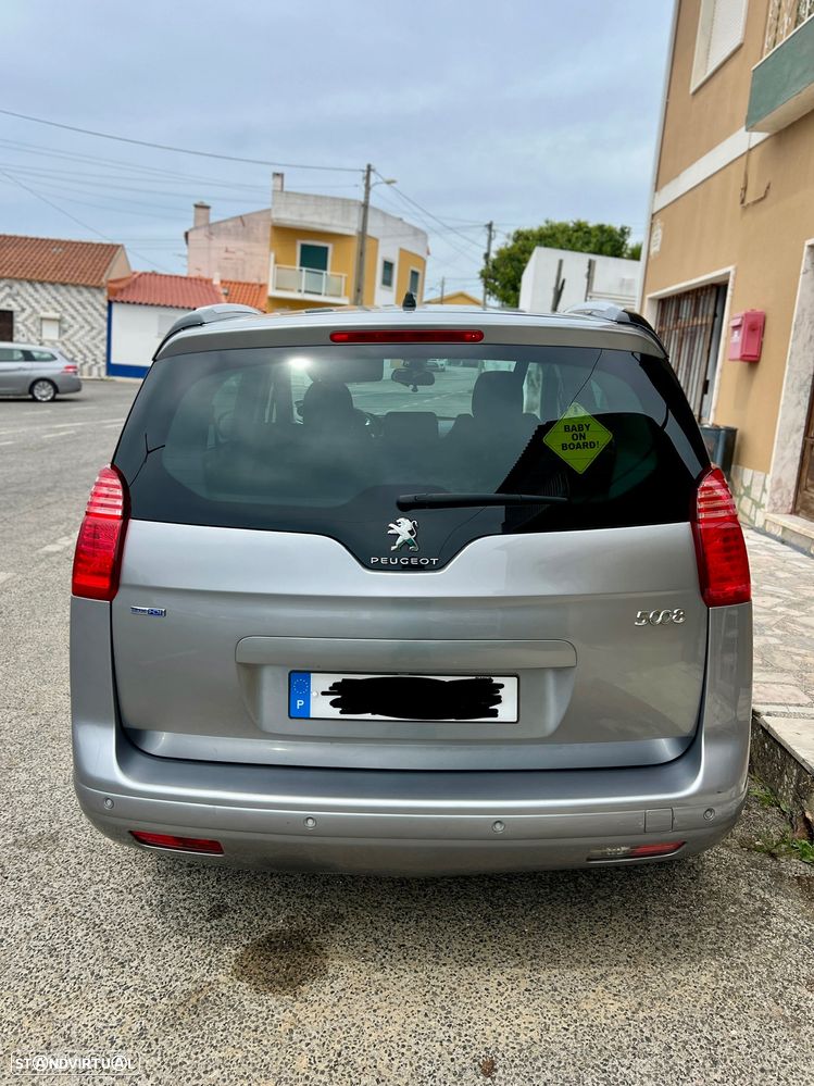 Peugeot 5008 BlueHDI 120 EAT6 Stop & Start Allure - 4