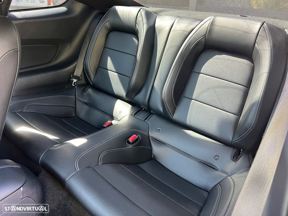 Ford Mustang 2.3 Eco Boost - 10