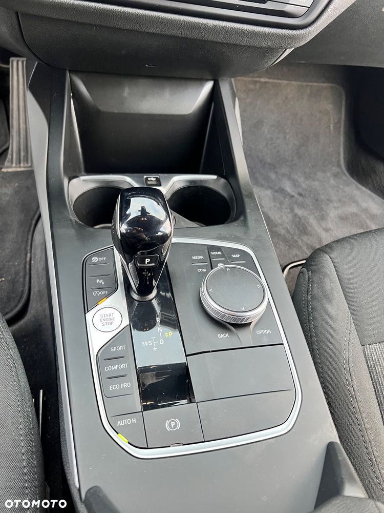 BMW Seria 1 118i Advantage - 17