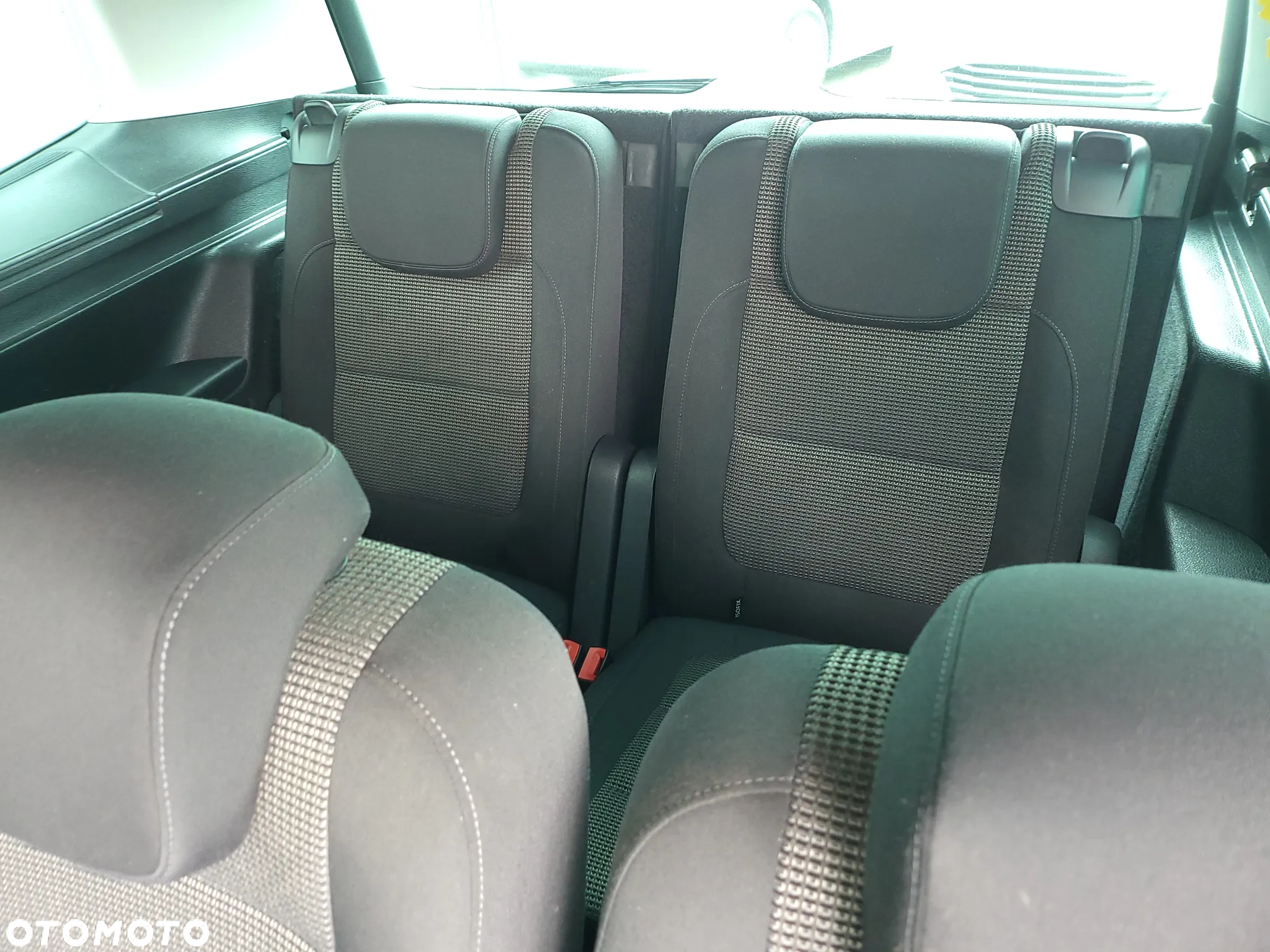 Volkswagen Sharan 2.0 TDI Comfortline - 10