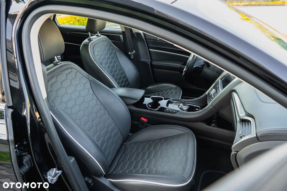 Ford Mondeo 2.0 EcoBlue Vignale AWD - 17