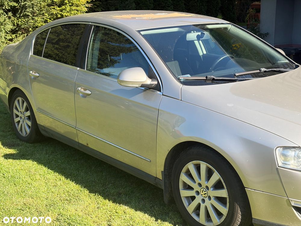 Volkswagen Passat 2.0 TDI DPF Highline - 3