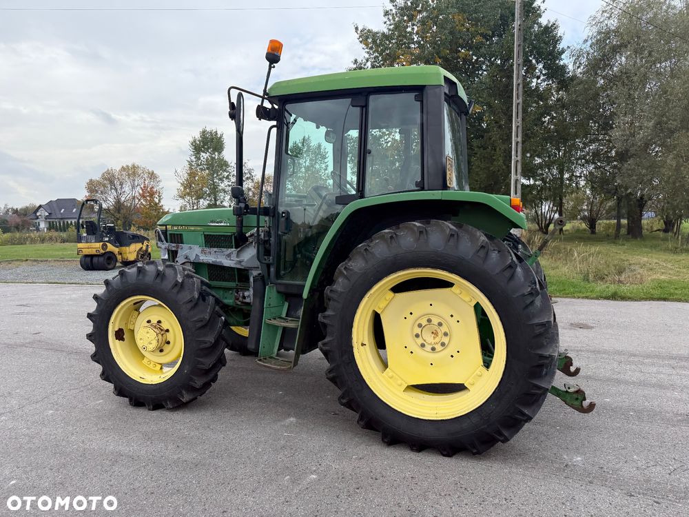 John Deere 6300 / NISKIE MOTOGODZINY / NOWE OPONY / ŁADOWACZ PRZEDNI / DODATKOWY OSPRZĘT / Z FRANCJI / STAN BDB / / / - 8
