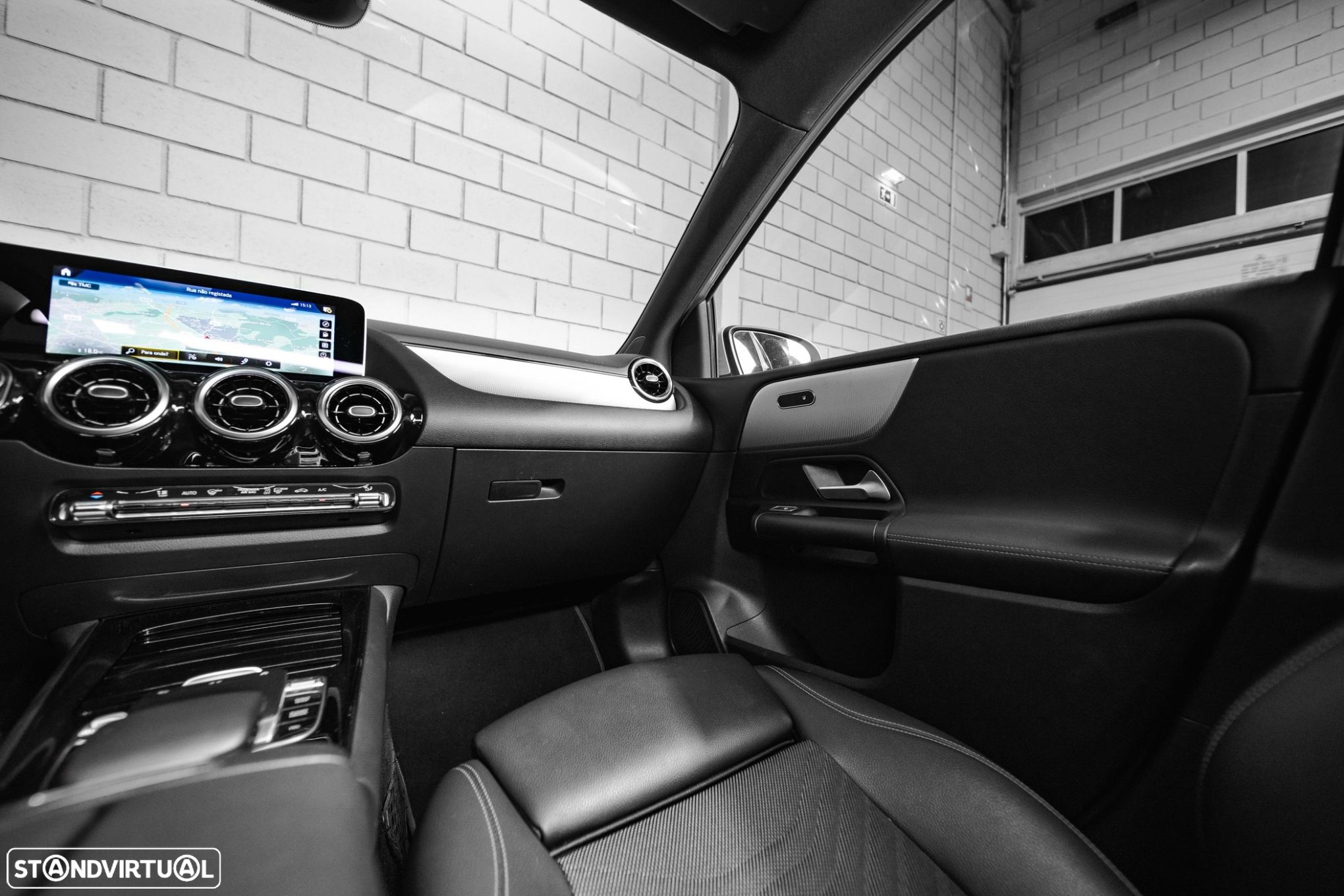 Mercedes-Benz B 180 d Style Plus Aut. - 44