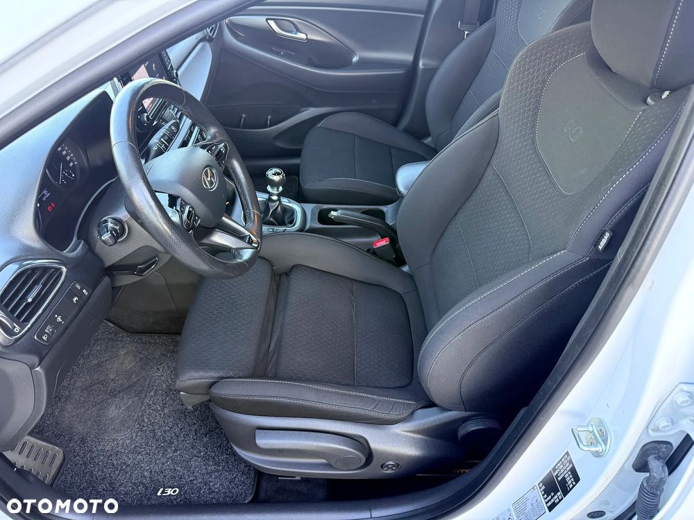 Hyundai i30 1.4 T-GDI DCT N-Line - 18