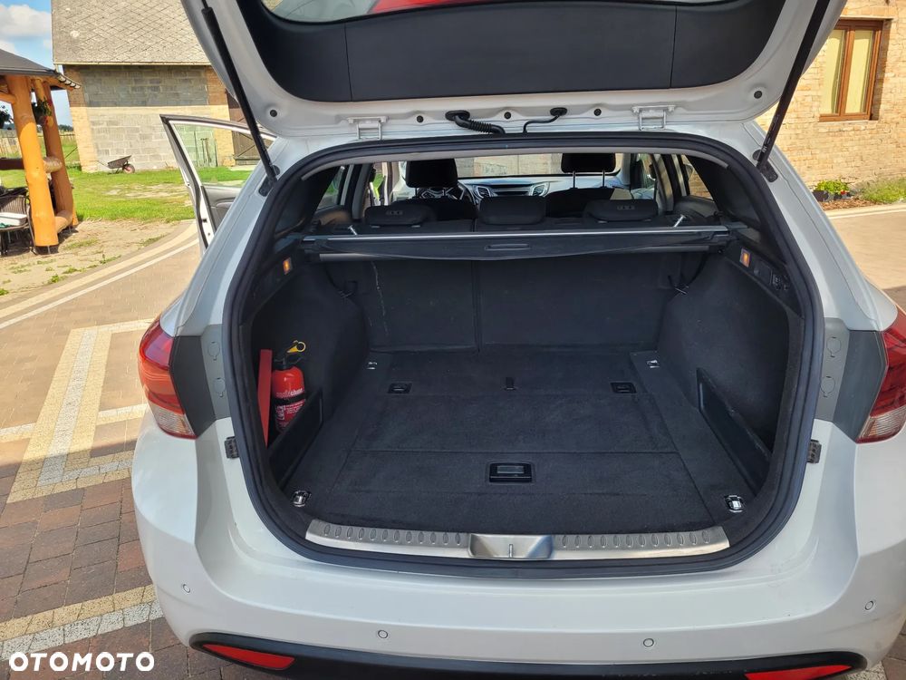 Hyundai i40 1.7 CRDi Comfort - 22