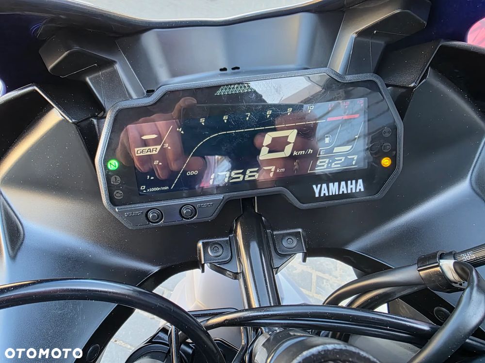 Yamaha YZF - 7