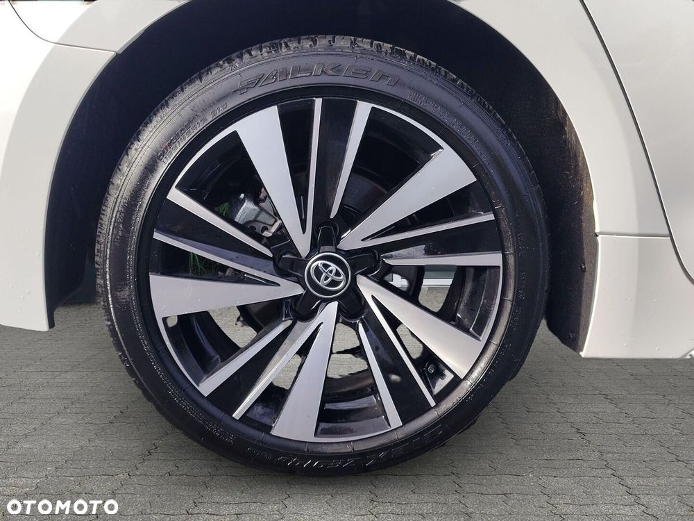 Toyota Corolla 1.8 Hybrid Style - 22