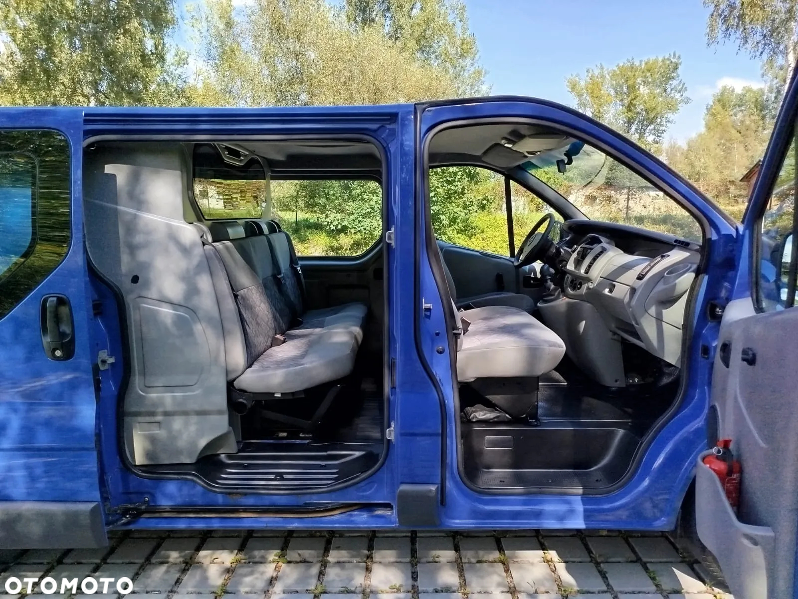 Opel Vivaro - 8