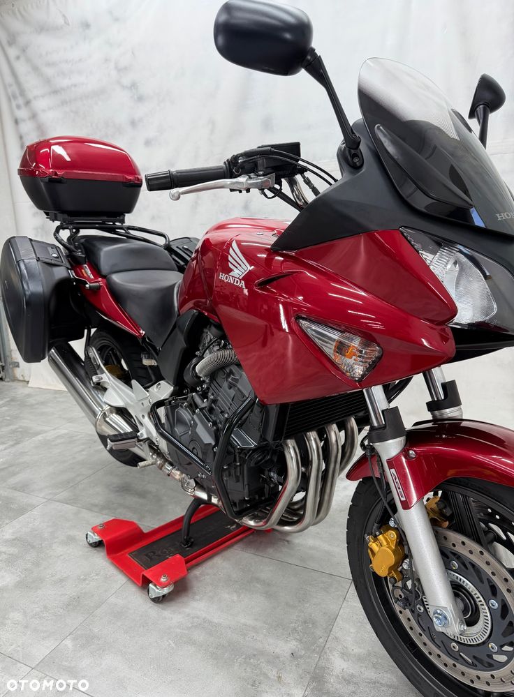 Honda CBF - 27
