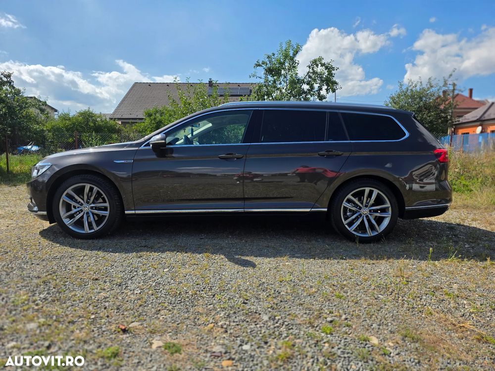 Volkswagen Passat 2.0 TDI DSG 4Motion Highline - 18