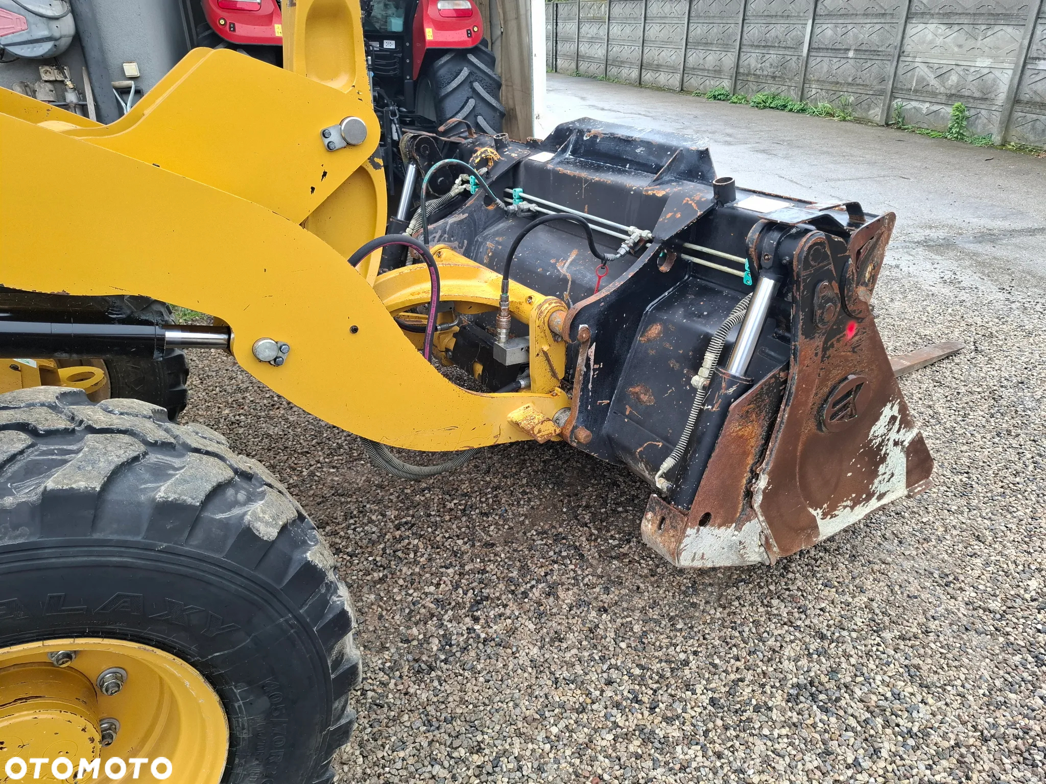 Caterpillar CAT 908 M - 19