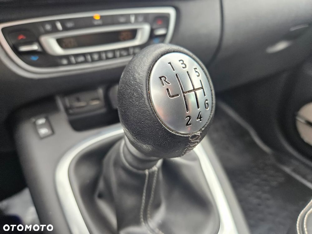 Renault Scenic ENERGY TCe 115 Bose Edition - 18