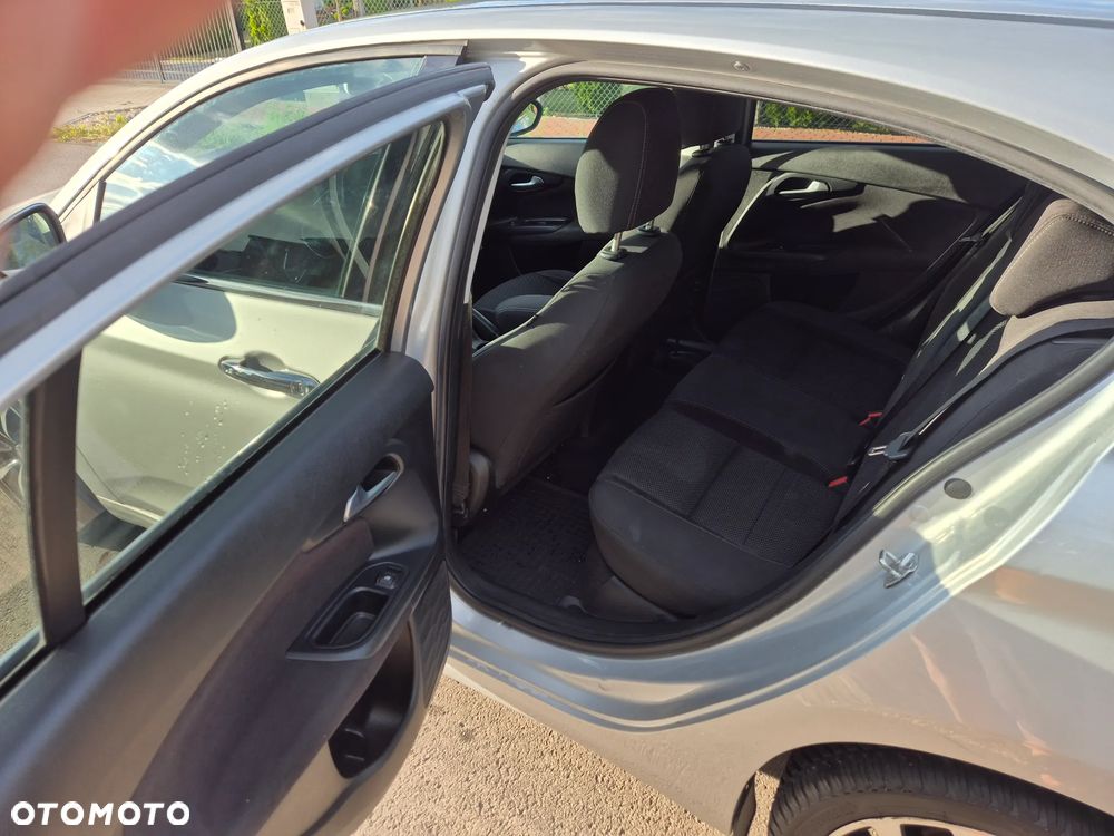 Fiat Tipo 1.6 MultiJet 16v Lounge - 9