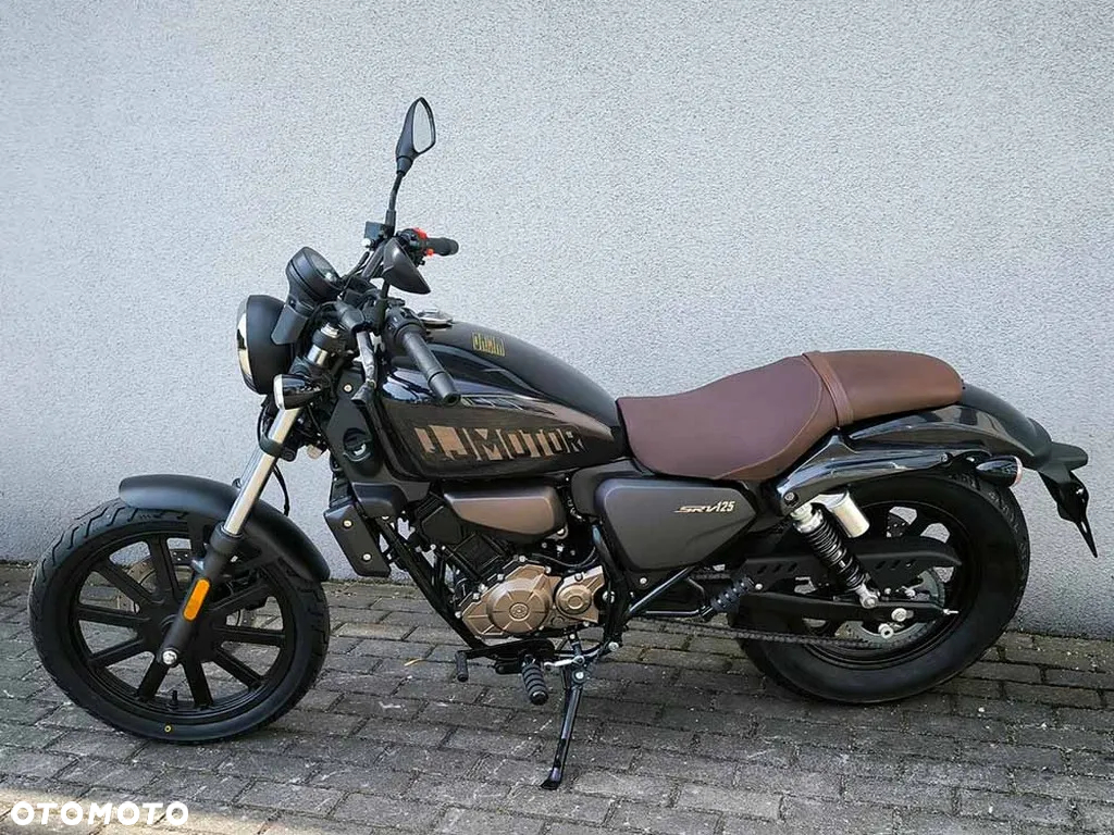 QJMOTOR SRV 125 - 3