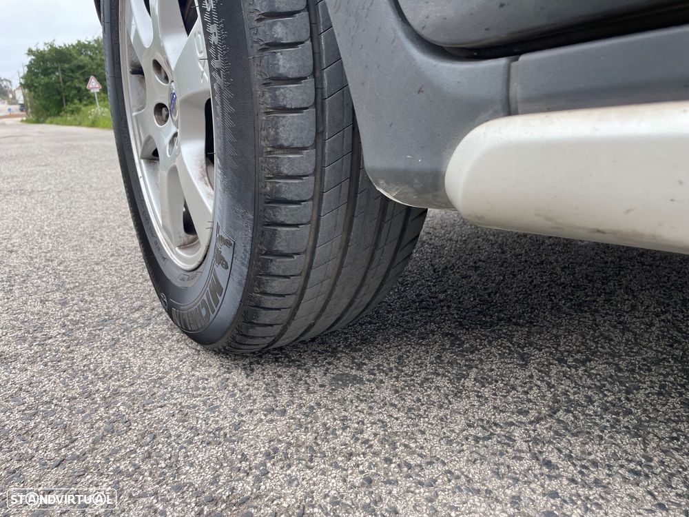 Volvo XC 60 2.4 D Drive - 13