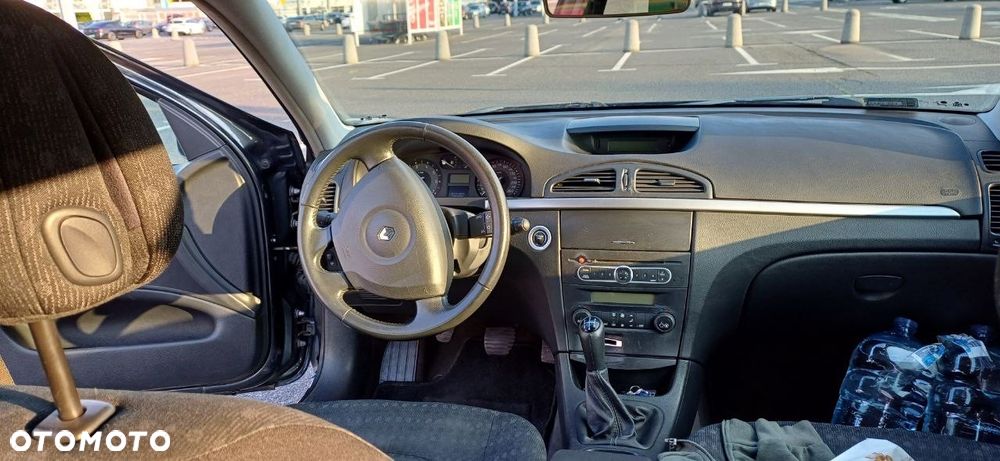 Renault Laguna II 1.6 16V Authentique - 14