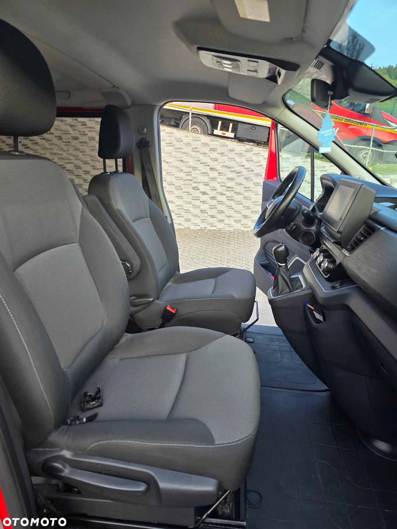Renault Trafic - 11