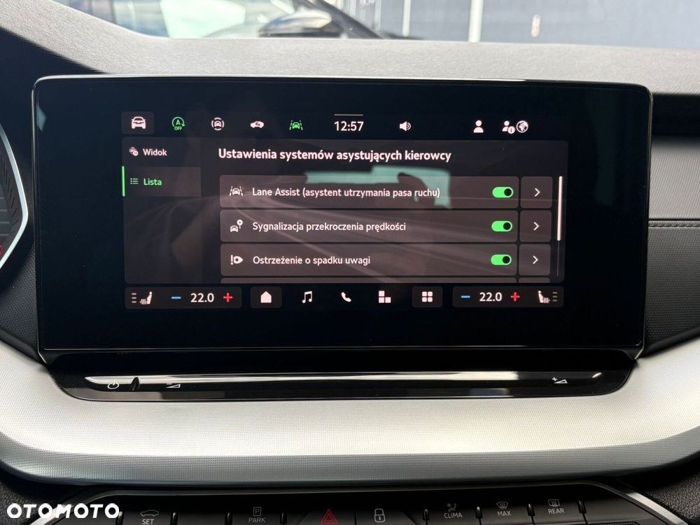 Skoda Octavia 1.5 TSI mHEV Selection DSG - 24
