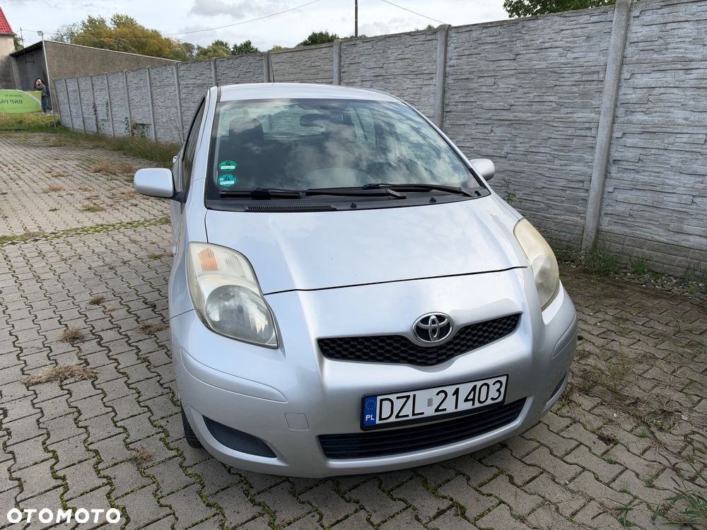 Toyota Yaris 1.0 VVT-i Luna - 17