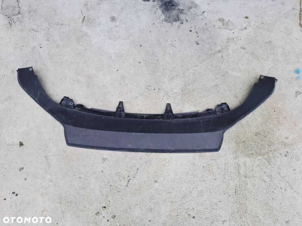 Dokładka Spojler Zderzaka Przód VW Jetta 5C6805903J Lift