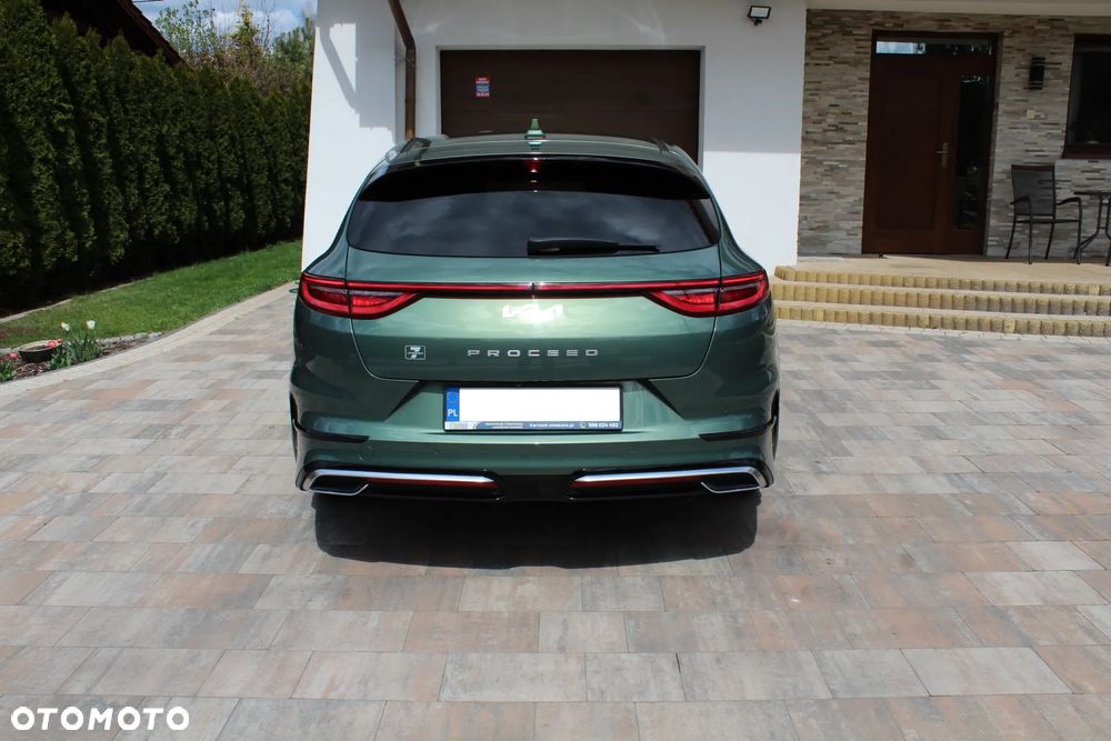 Kia ProCeed 1.5 T-GDI GT Line - 12