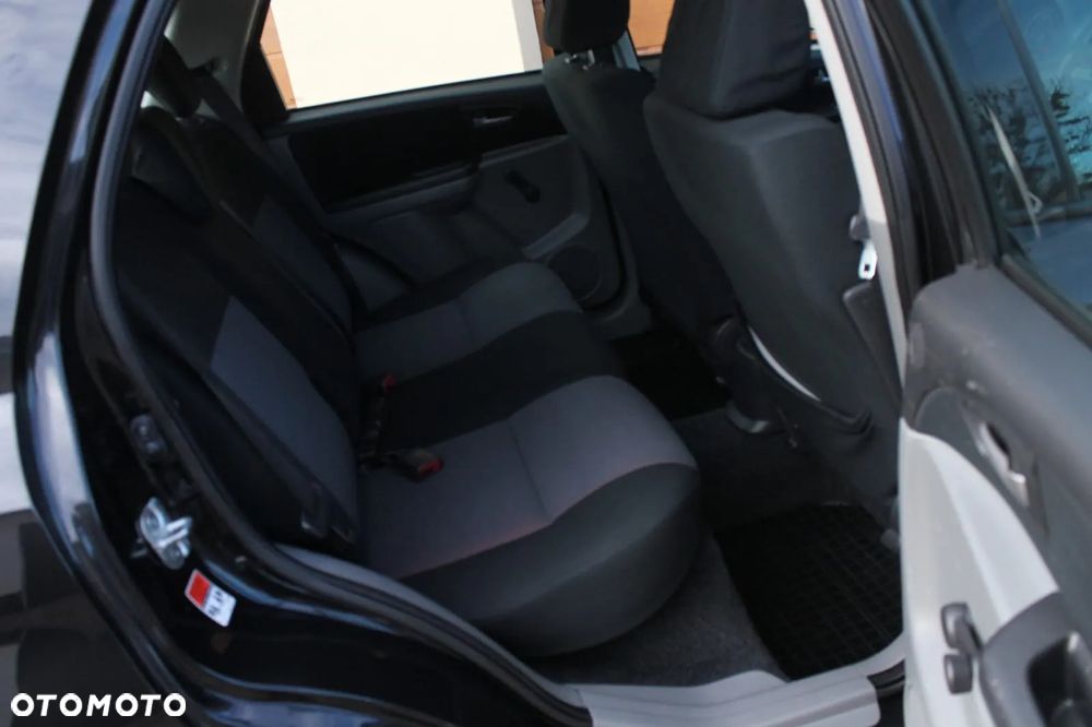 Suzuki SX4 1.9 DDiS 4WD GS / Premium - 9