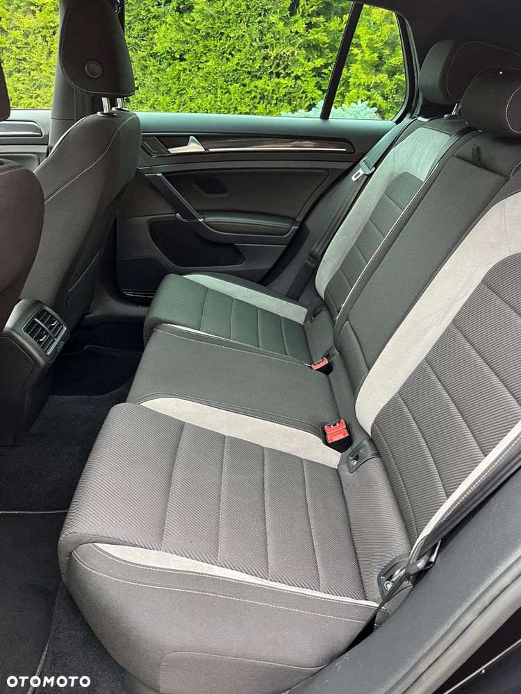 Volkswagen Golf 2.0 TSI BMT 4Mot R - 16