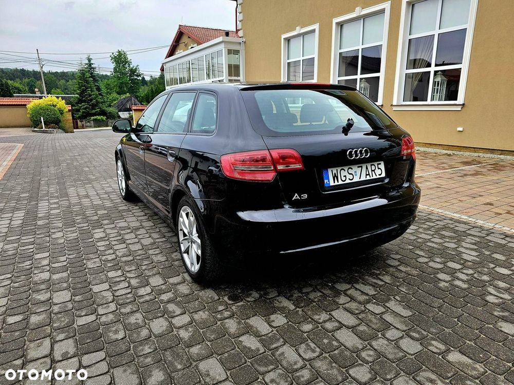 Audi A3 Sportback - 6