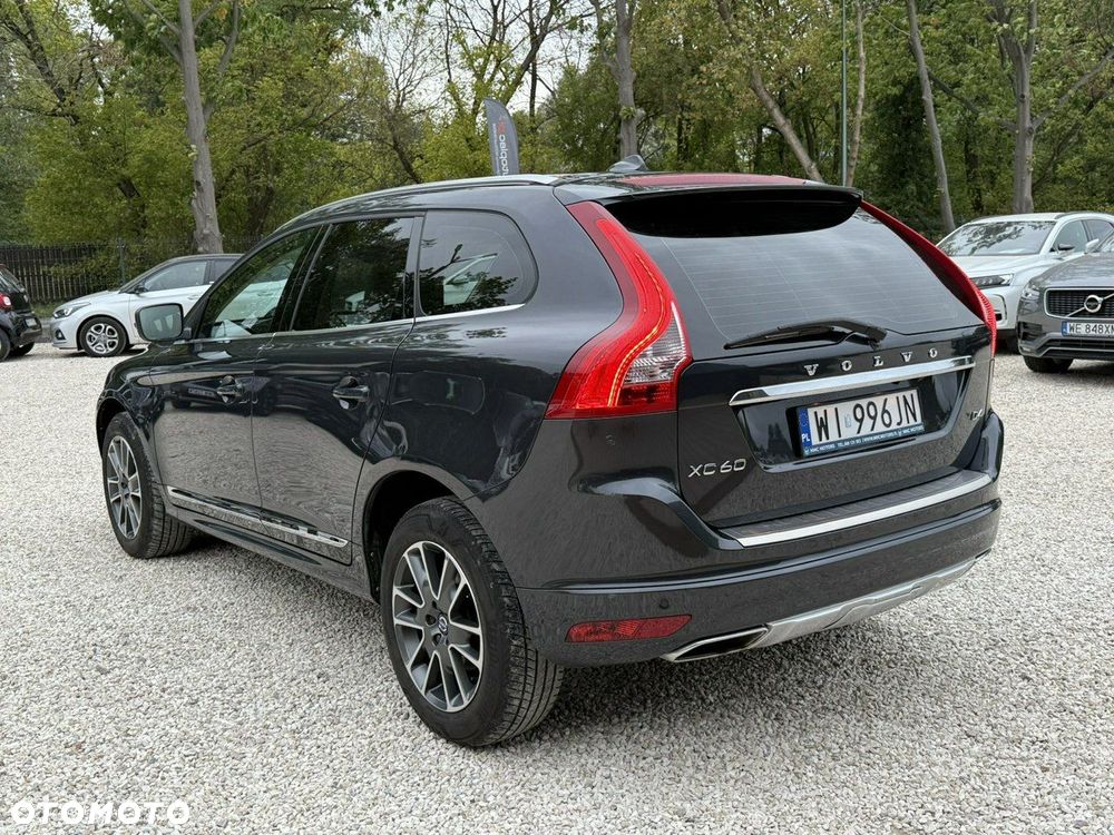 Volvo XC 60 - 6