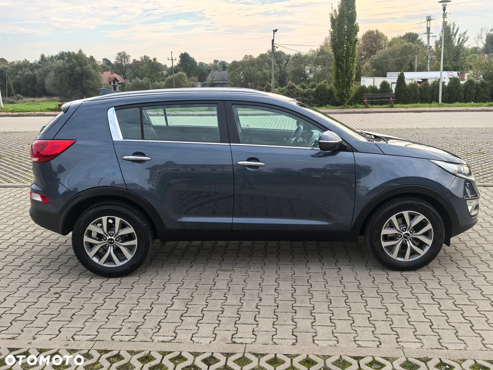 Kia Sportage 1.7 CRDI 2WD Dream-Team Edition - 10