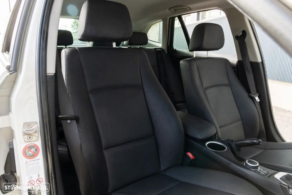 BMW X1 18 d sDrive Auto xLine - 9