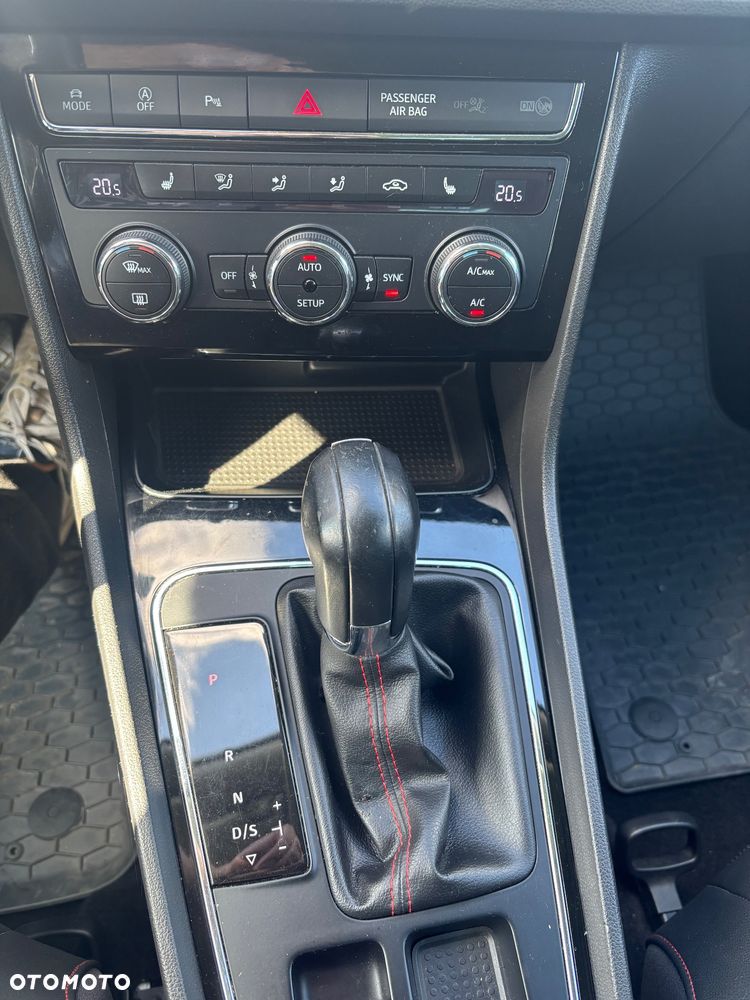 Seat Leon 2.0 TDI FR S&S DSG - 8