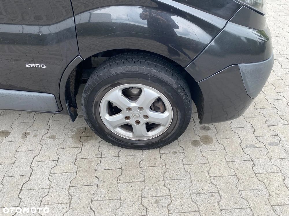 Opel Vivaro L2H1 2.9t - 8