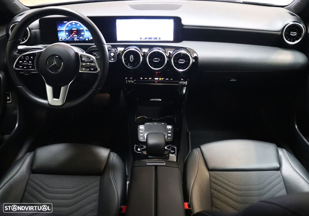 Mercedes-Benz A 180 Limousine d Style Aut. - 34