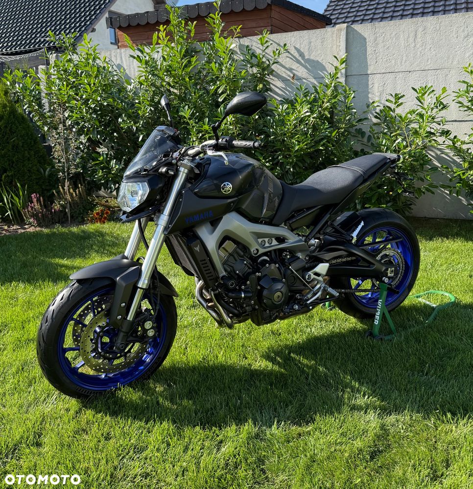 Yamaha MT - 3
