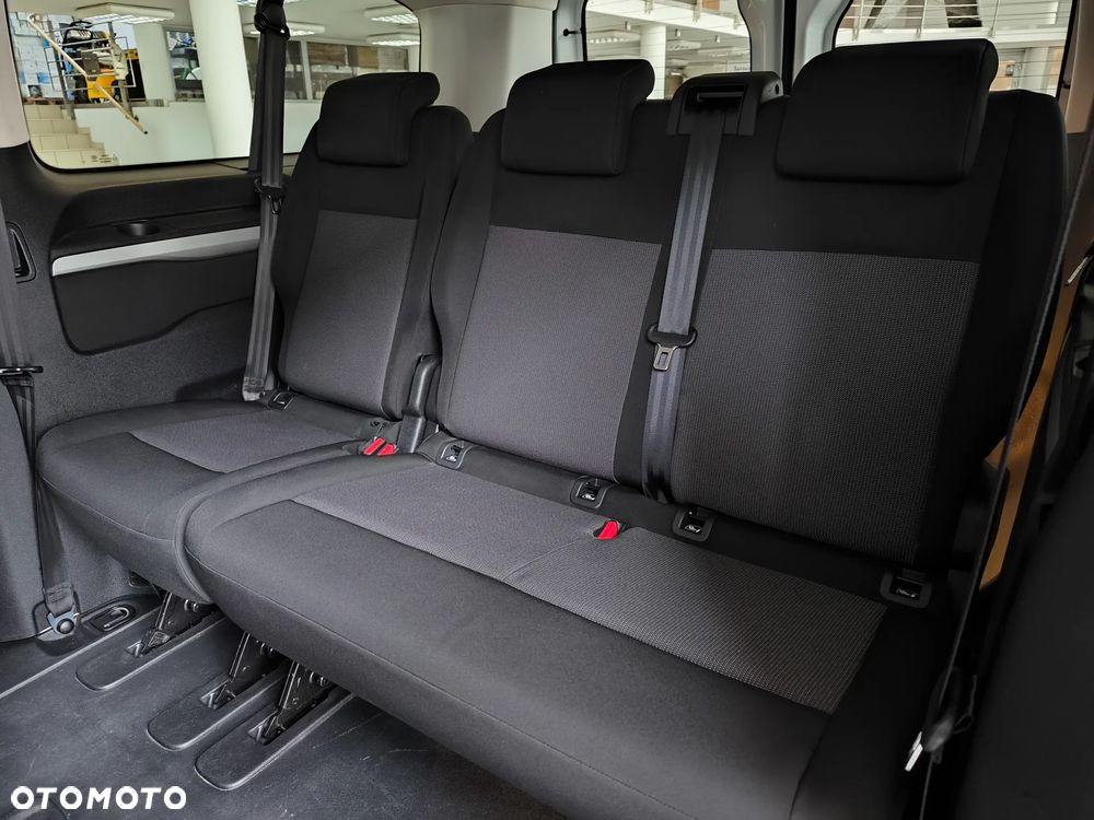 Toyota Proace Verso 2.0 D4-D Long Business - 23