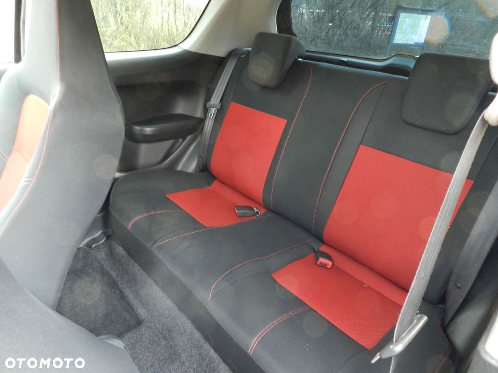 Suzuki Swift 1.6 Sport - 9