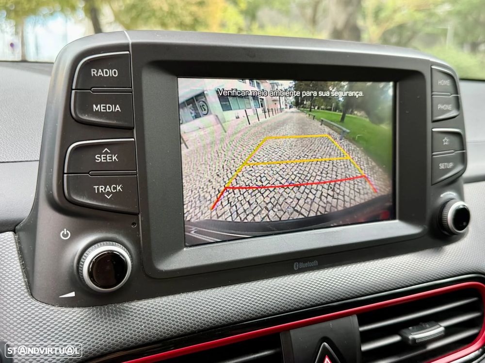 Hyundai Kauai 1.0 T-GDi Premium Tec.Preto - 32